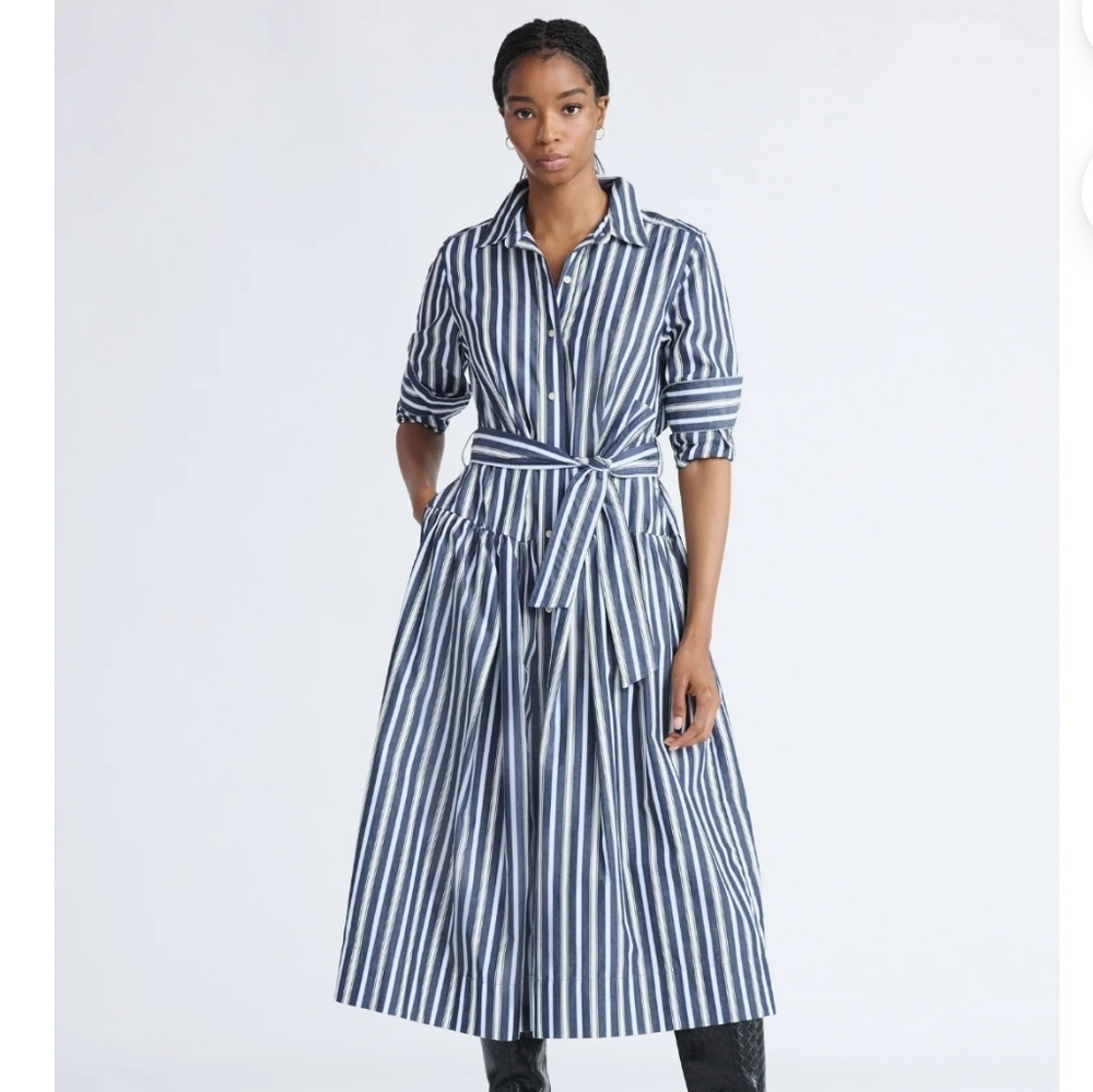 Free Assembly Women's and Women’s Plus Belted Cotton Maxi Shirtdress - Picture 3 of 7